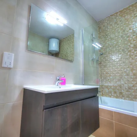 דירה Bright & Cozy 3bedrooms With Stunning Views Dlap1-1 סליאמה