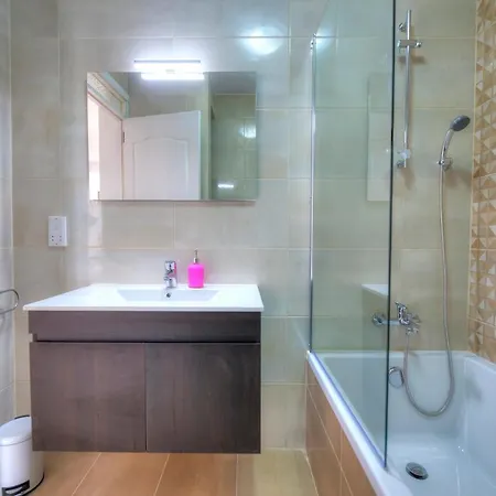 Bright & Cozy 3bedrooms With Stunning Views Dlap1-1